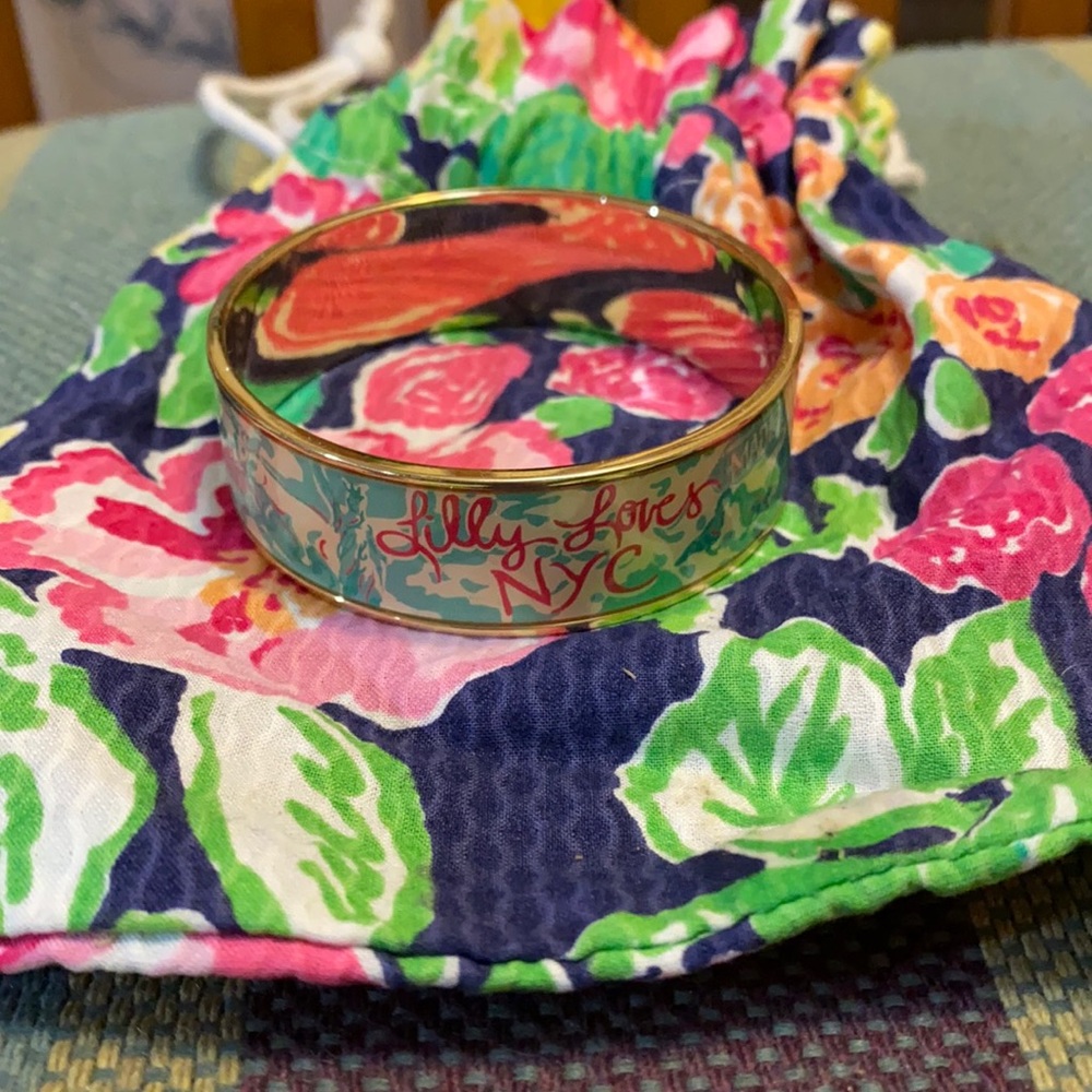 Lilly Pulitzer Print Gold Bangle Bracelet - Picture 1 of 4